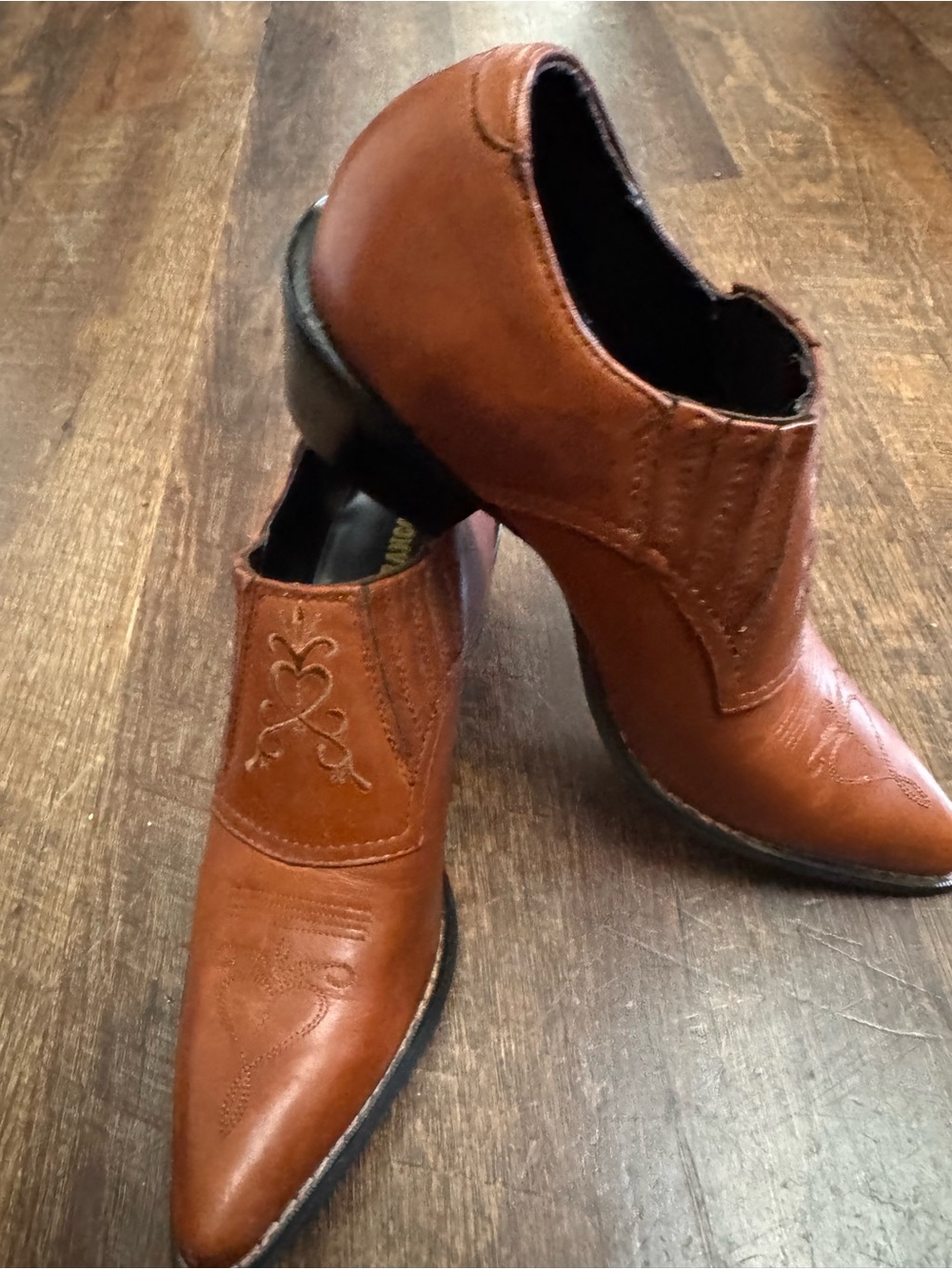 Durango Brown Leather Western Ankle Boots Embroidered Pointed Toe Women’s 8M - Picture 5 of 9